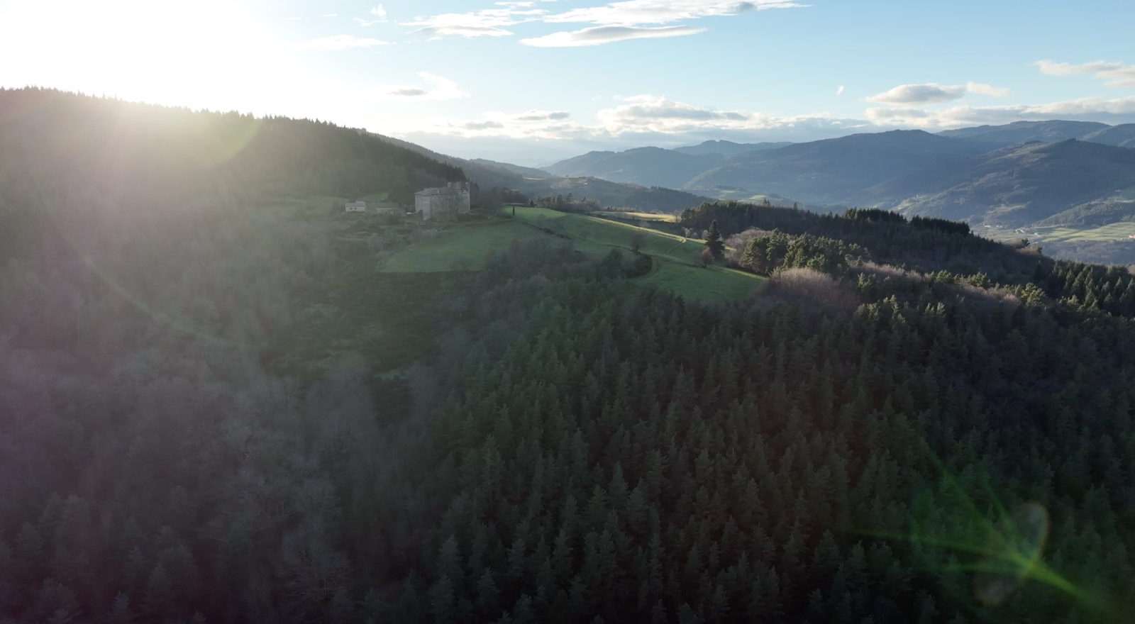 Les monts d'Ardèche au soleil levant